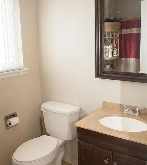 2368 Pineridge Ct — Photo 6