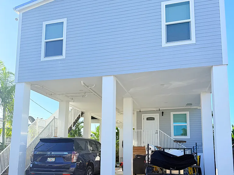 23D 10th Ave — Photo 6