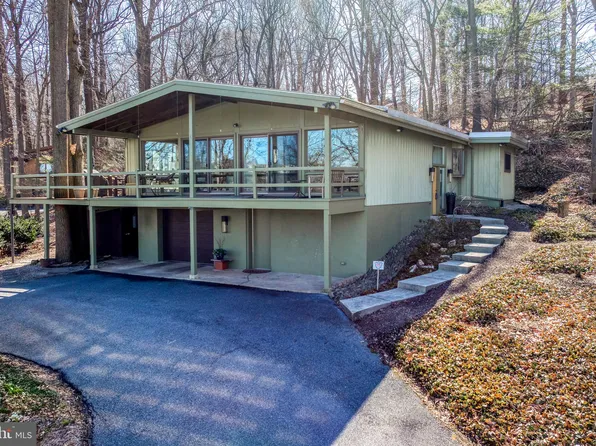 821 Dorsea Rd, Lancaster, PA 17601