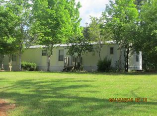 1308 Little John Rd, Manning, SC 29102