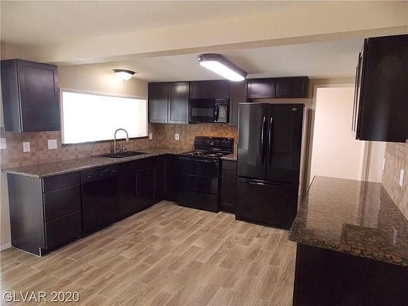 2nd image of 5101 Sun Valley Dr