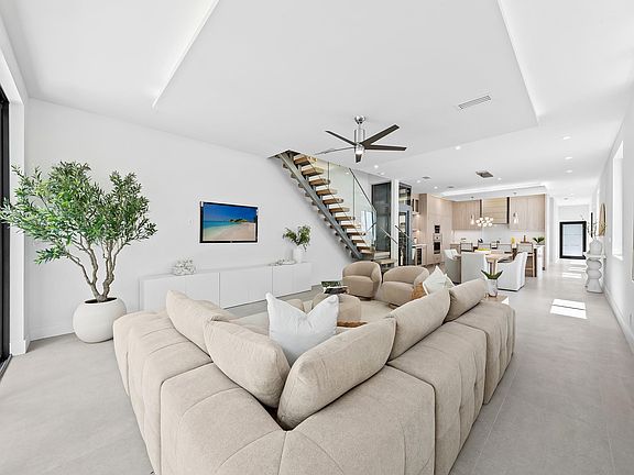 3rd image of 1418 NE 6th Street #1418