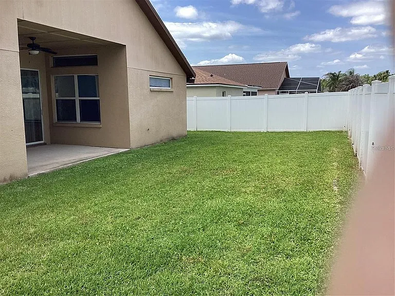 29647 Fog Hollow Dr — Photo 23