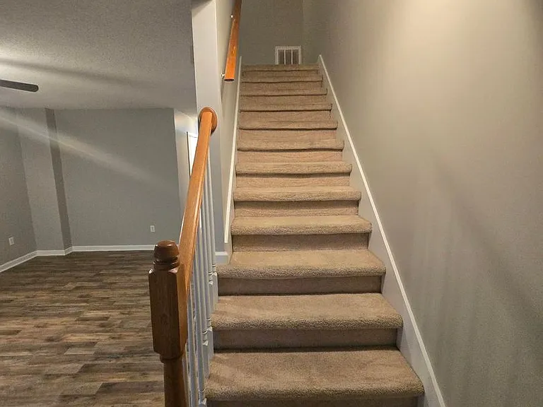140 Amanda Ln — Photo 10