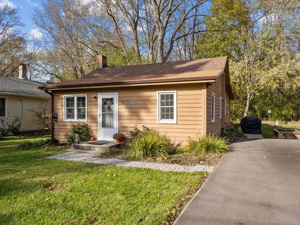 35W430 Rockwell Ave, Saint Charles, IL 60174