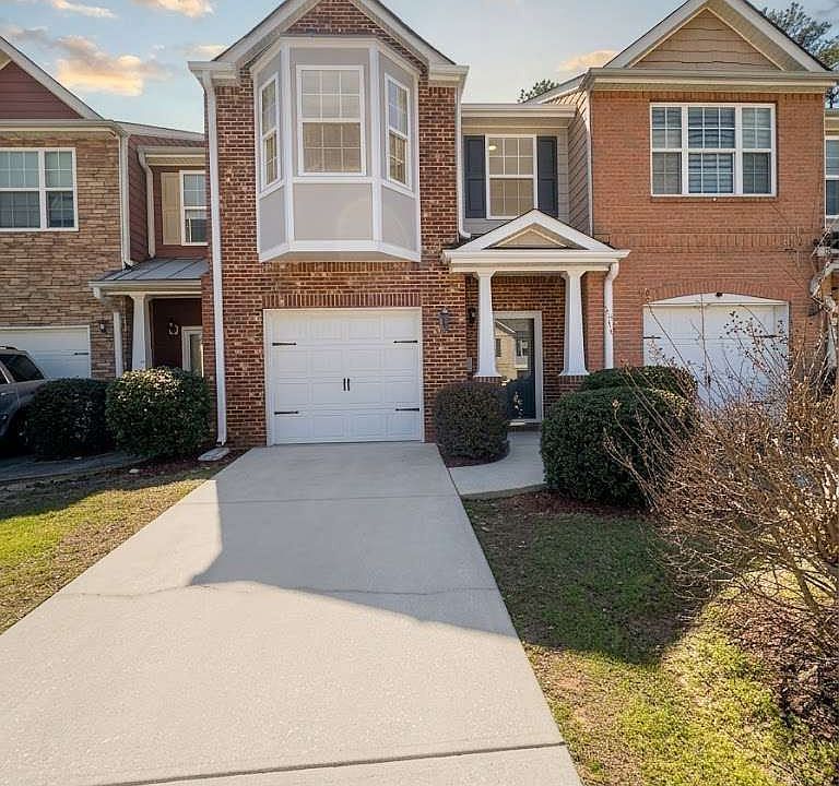 1st image of 2784 Haligan Point