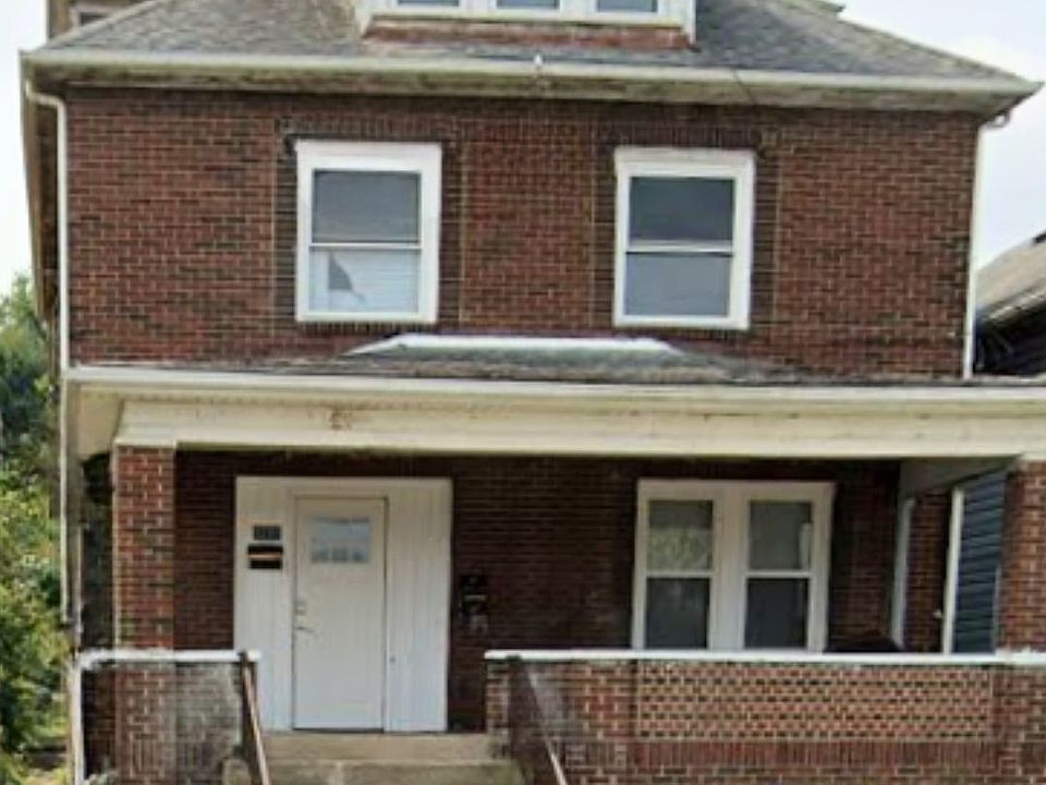 1st image of 1211 Center Ave APT 2