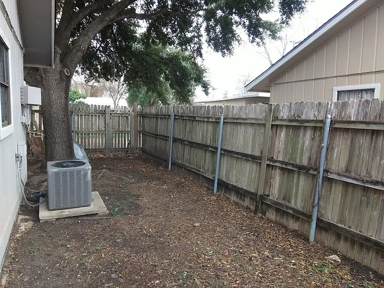 5310 Gawain Dr — Photo 19