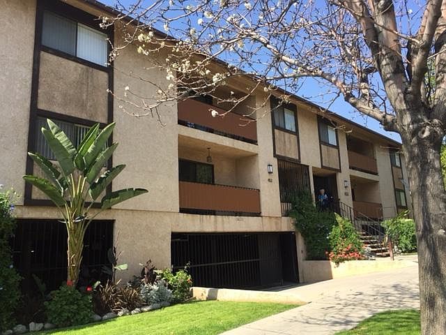 1st image of 453 E Verdugo Ave APT 202