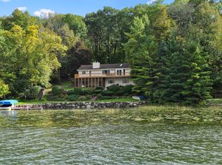 W5498 Lost Nation Rd, Elkhorn, WI 53121