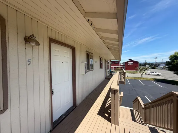 Delta- 6 Unit, 3015 15th St #5, Everett, WA 98201