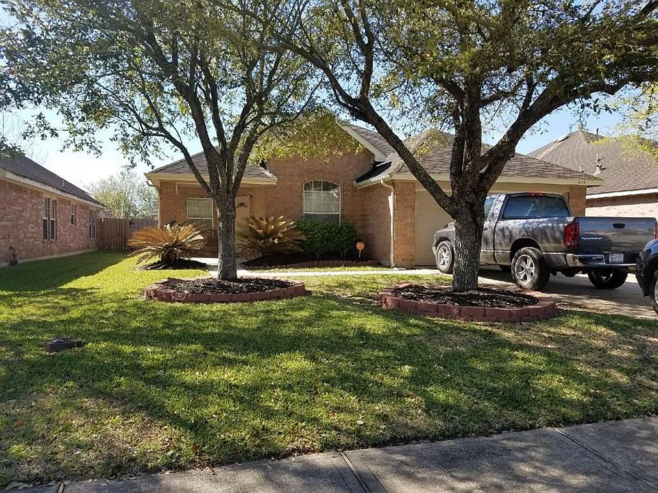 1st image of 6166 Galloway Ln