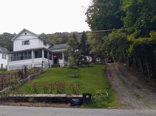 2969 Falls Rd, Falls, PA 18615