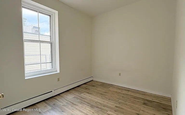 346 Warren St #2 — Photo 6