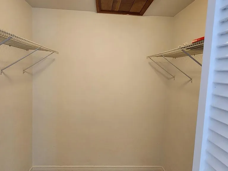 Master/Walk in closet