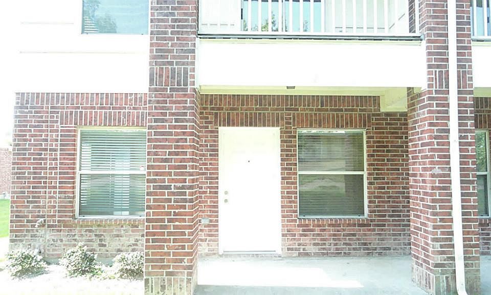 1st image of 3818 Shire Valley Dr