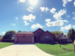 963 Lake View Dr, Montgomery, TX 77356