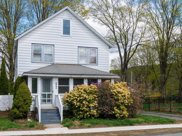 117 Oak Grove Avenue, Brattleboro, VT 05301