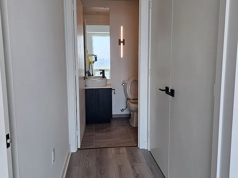1185 Dupont St S #1909 — Photo 10