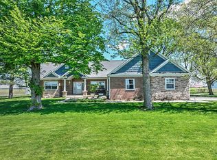 4480 N Bearsdale Rd, Decatur, IL 62526