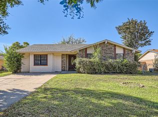 602 Carl C Senter St, Forney, TX 75126