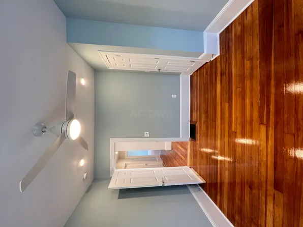 56 Burnside St #5, Medford, MA 02155