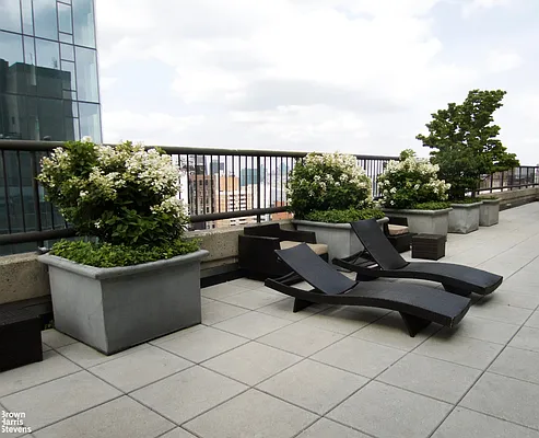 Rented by Brown Harris Stevens | media 23