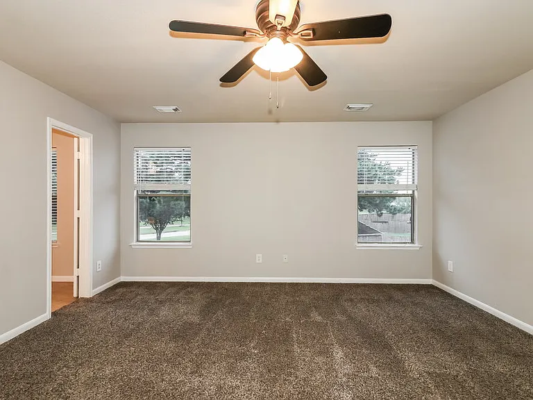 6403 Misty Brook Bend Ct — Photo 11