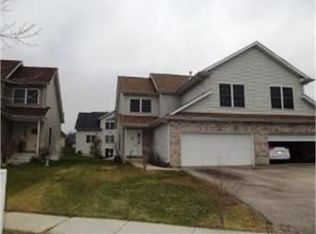 420 Ridgeland Ave, West Chicago, IL 60185