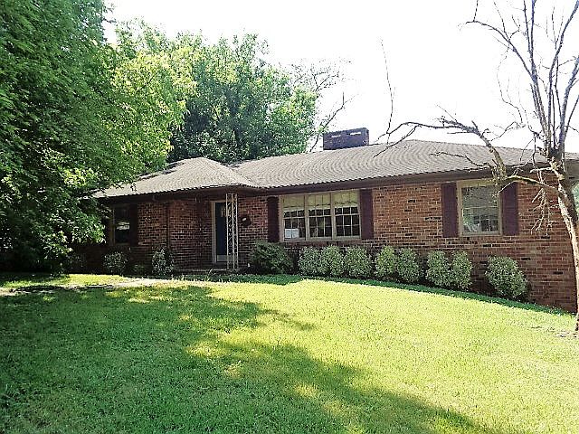1st image of 1419 Mimosa Ln