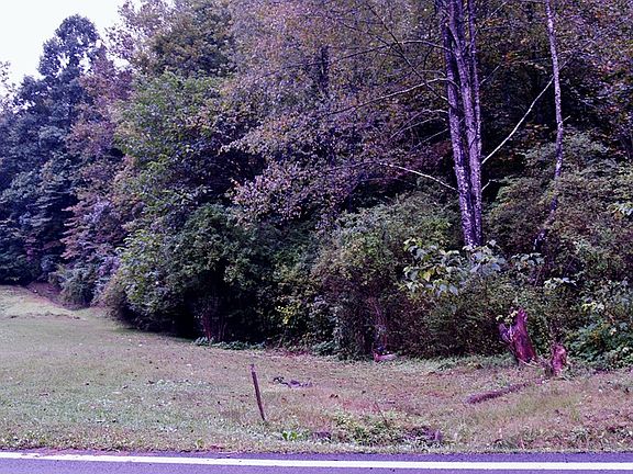 3rd image of 5756 St Highway 1056
