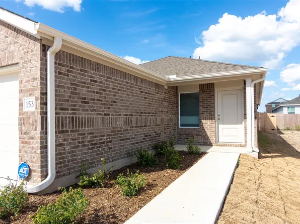 153 Starpacker Ln, Jarrell, TX 76537