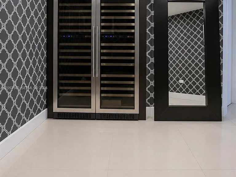 825 Brickell Bay Dr #1151 — Photo 3