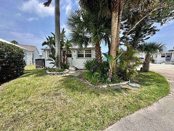 2nd image of 952 Nettles Blvd #Id1541576p