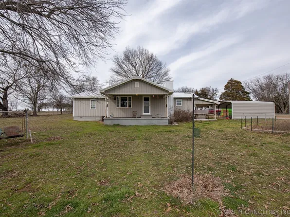 2006 N County Line Rd, Fort Gibson, OK 74434
