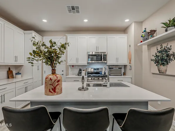 4077 S SABRINA Drive #70, Chandler, AZ 85248