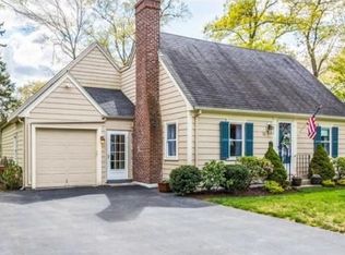 23 Browning St, Weymouth, MA 02188