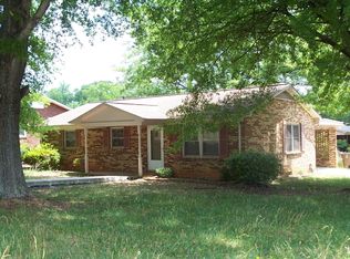 1000 Hardin Dr, Shelby, NC 28150