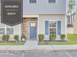 147 Beacon Woods Dr, Holly Ridge, NC 28445