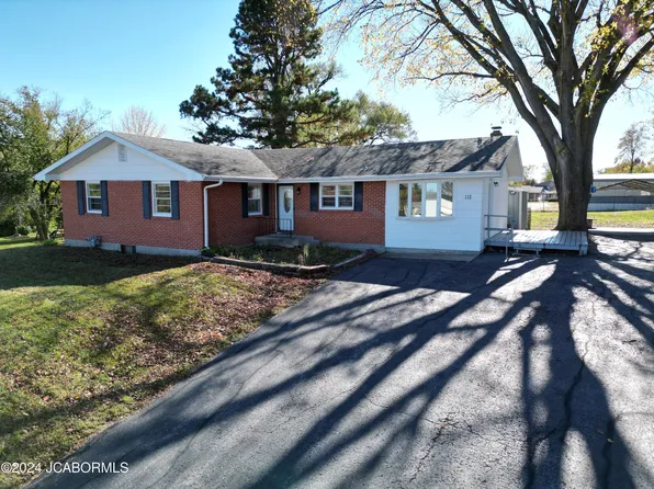 112 E Johnson Ave, Ashland, MO 65010