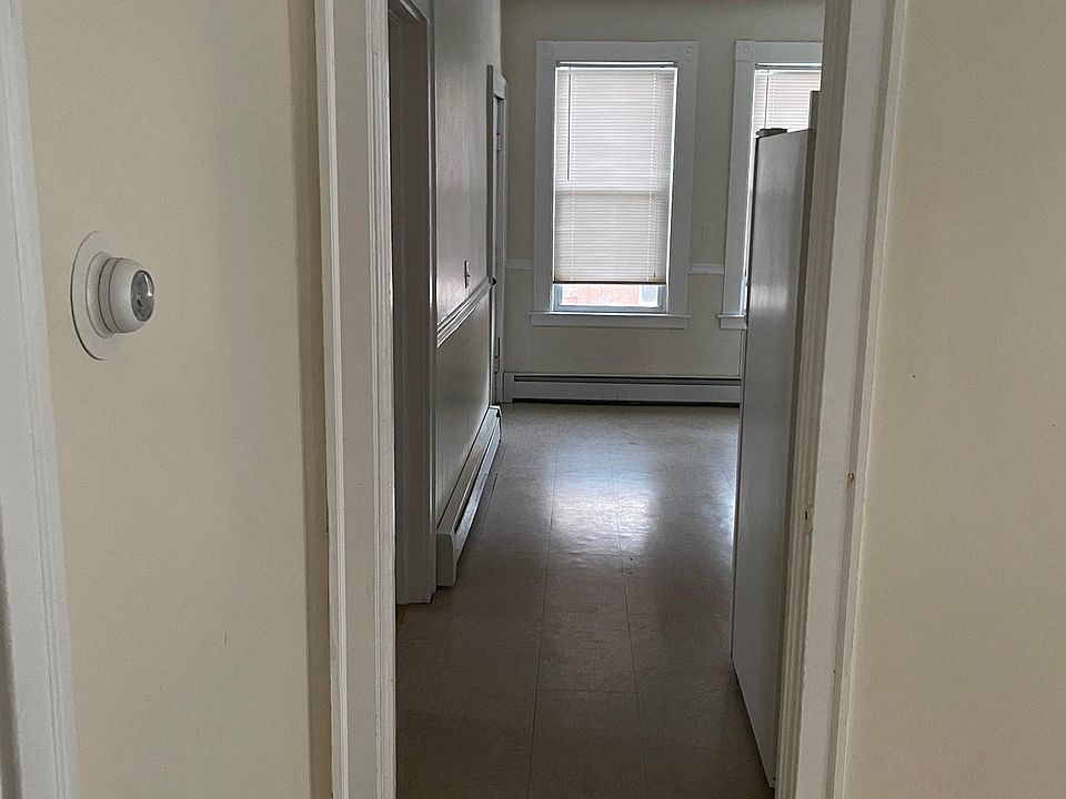 hallway from living room to kitchen
