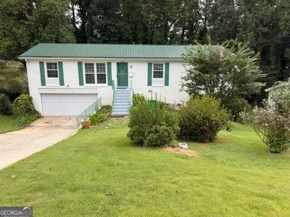 1587 Drayton Woods Dr, Tucker, GA 30084