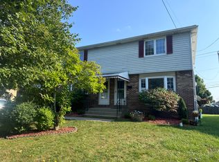 43 Meadowlawn Rd #2, Buffalo, NY 14225