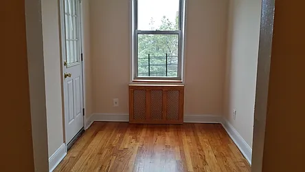 Rented by Realty Queens LLC