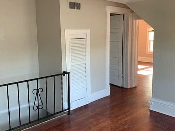 5th image of 611 N Cascade Ave #615-5