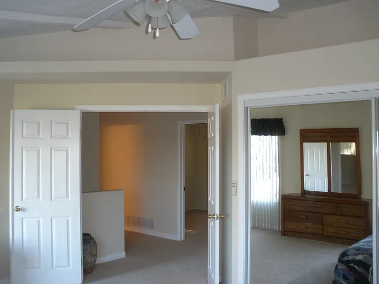 Lamar St — Photo 17