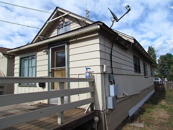 4th image of 305 Fir St