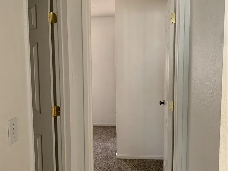 9117 Meridian Pl NE — Photo 13