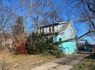 762 Bennington Dr, Rochester, NY 14616