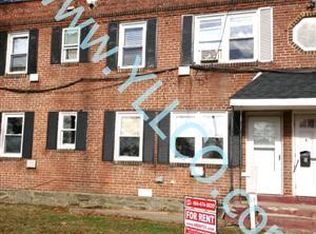 323 Morris Ave APT D, Crum Lynne, PA 19022